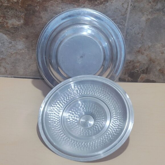 Vintage BW Buenilum Hammered Aluminum Serving Dish with Lid - Picture 4 of 8